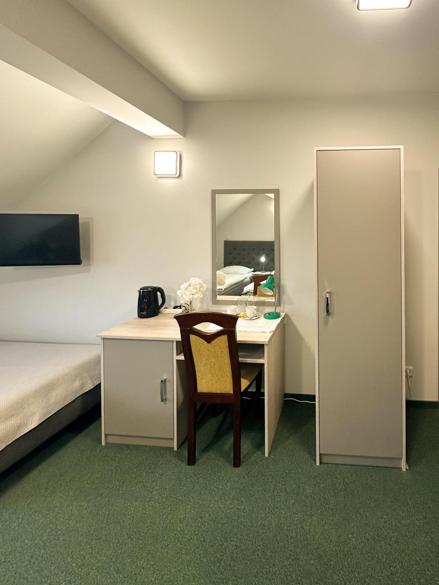 Hotel Arkadia Klecza Gorna ภายนอก รูปภาพ
